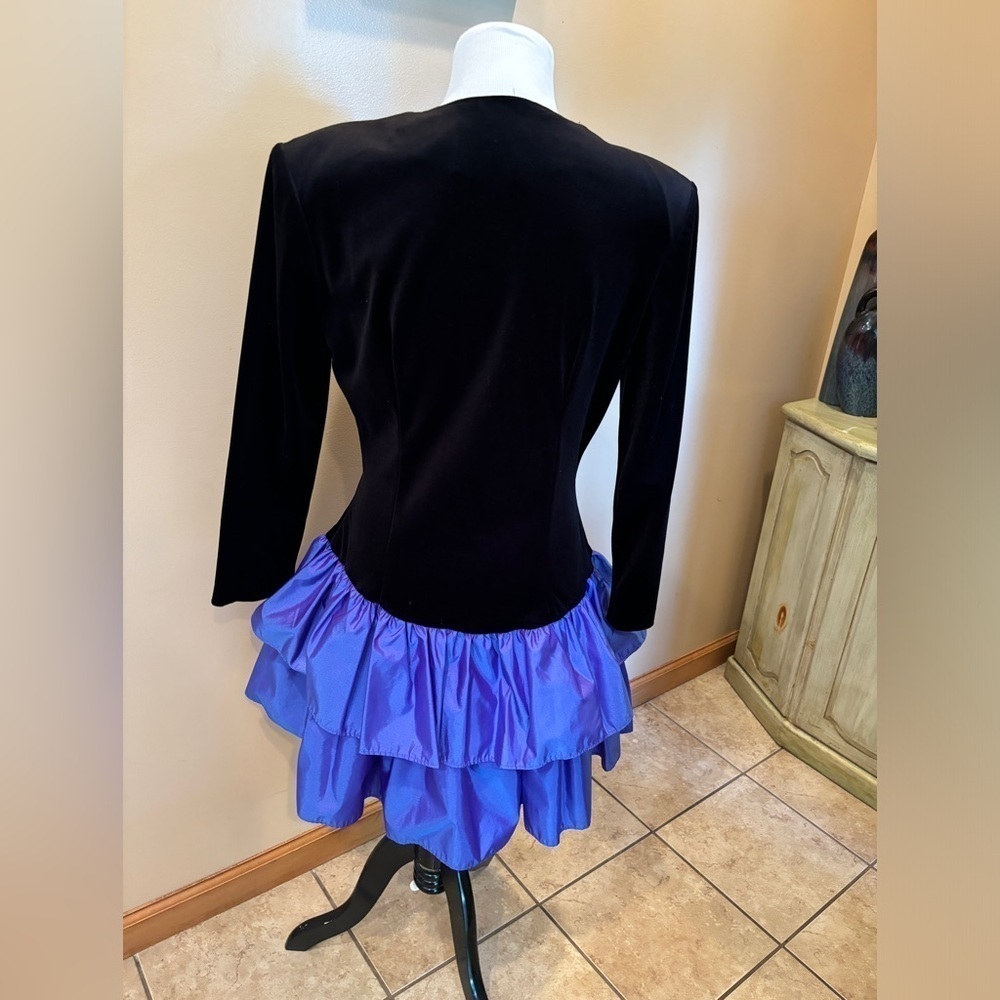 Vintage By Choice Velvet Ruffled Party Dress Junior Size 13 - Picture 2 of 4